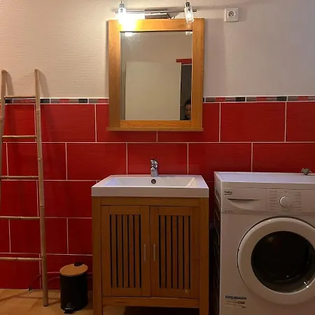Maison 3 Chambres, Deux Salles D'eau, Patio, Wifi En Centre-ville De Holiday home
