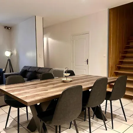 Maison 3 Chambres, Deux Salles D'eau, Patio, Wifi En Centre-ville De Holiday home