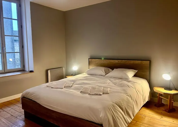 Maison 3 Chambres, Deux Salles D'eau, Patio, Wifi En Centre-ville De Holiday home *